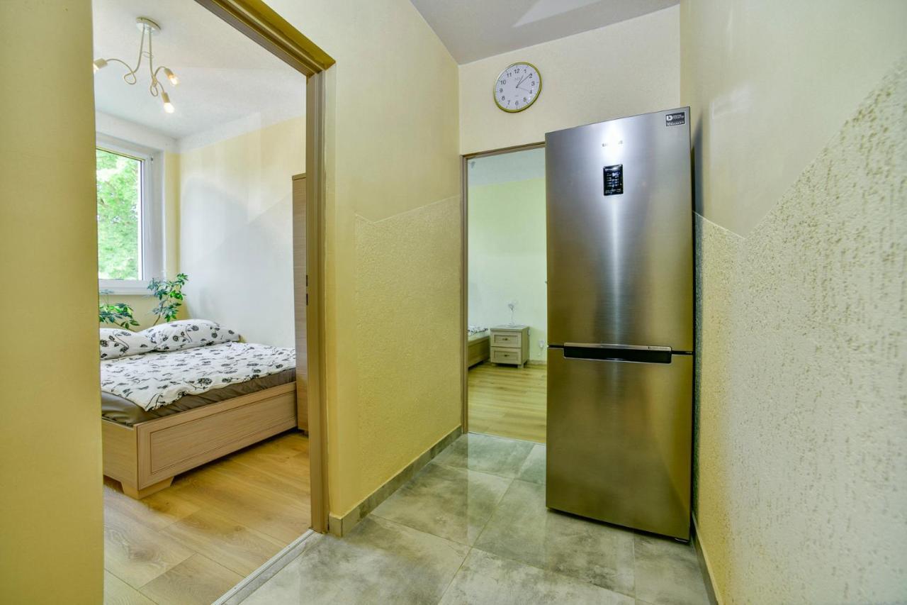 Apartament U Ewy W Kolobrzegu Podczele - 2 Sypialnie 50M2, Wifi I Darmowy Parking! Exterior foto